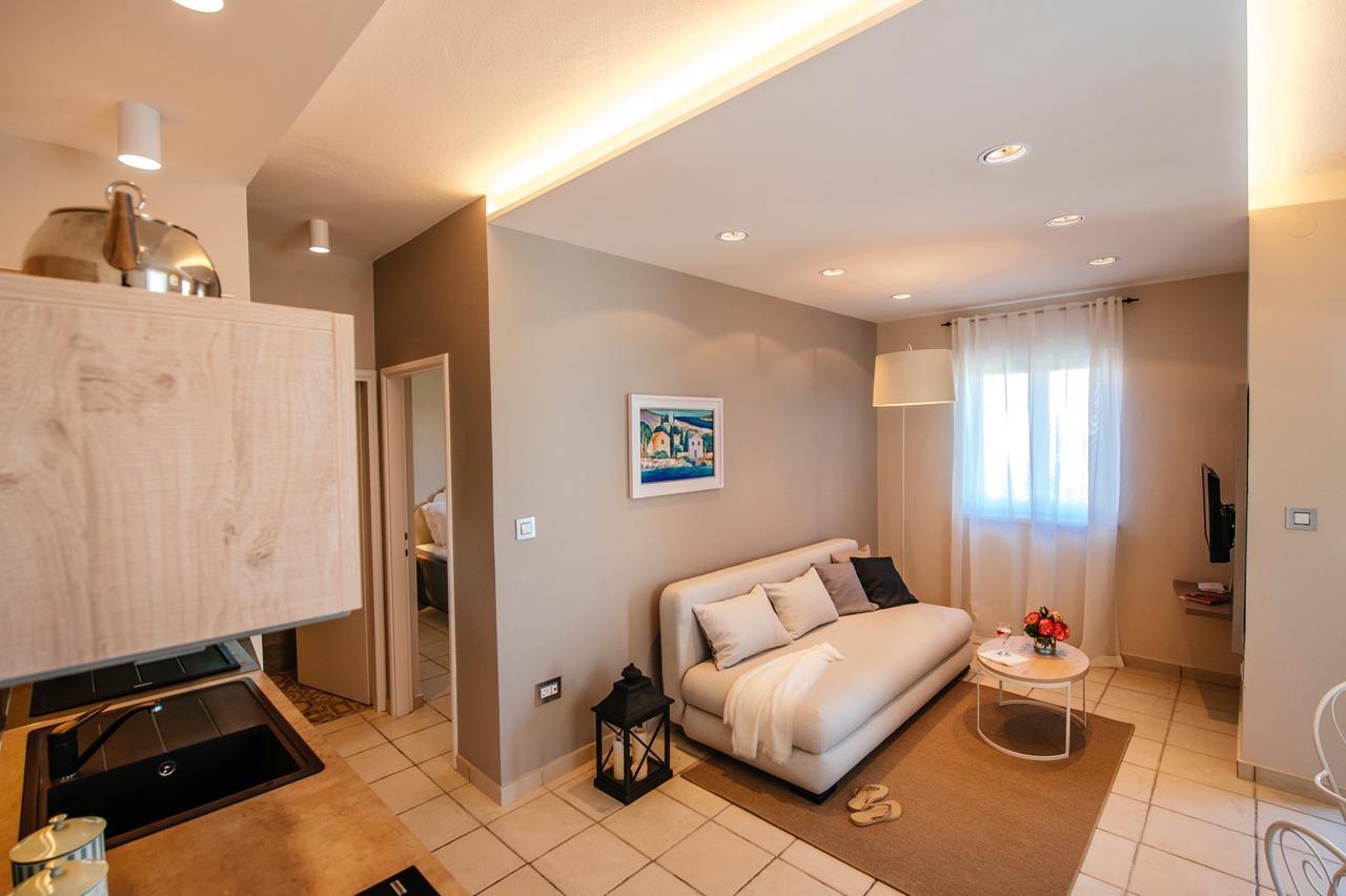 Villa Mirakul Sukošan المظهر الخارجي الصورة